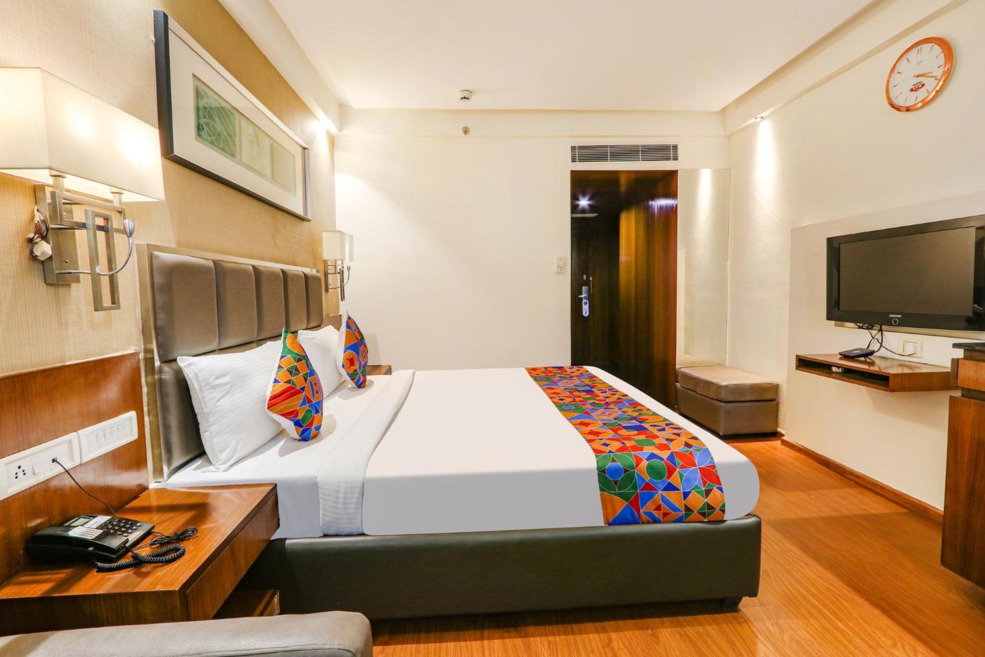 Fabhotel Prime Svm Grand - Banjara Hills Hyderabad Exteriör bild