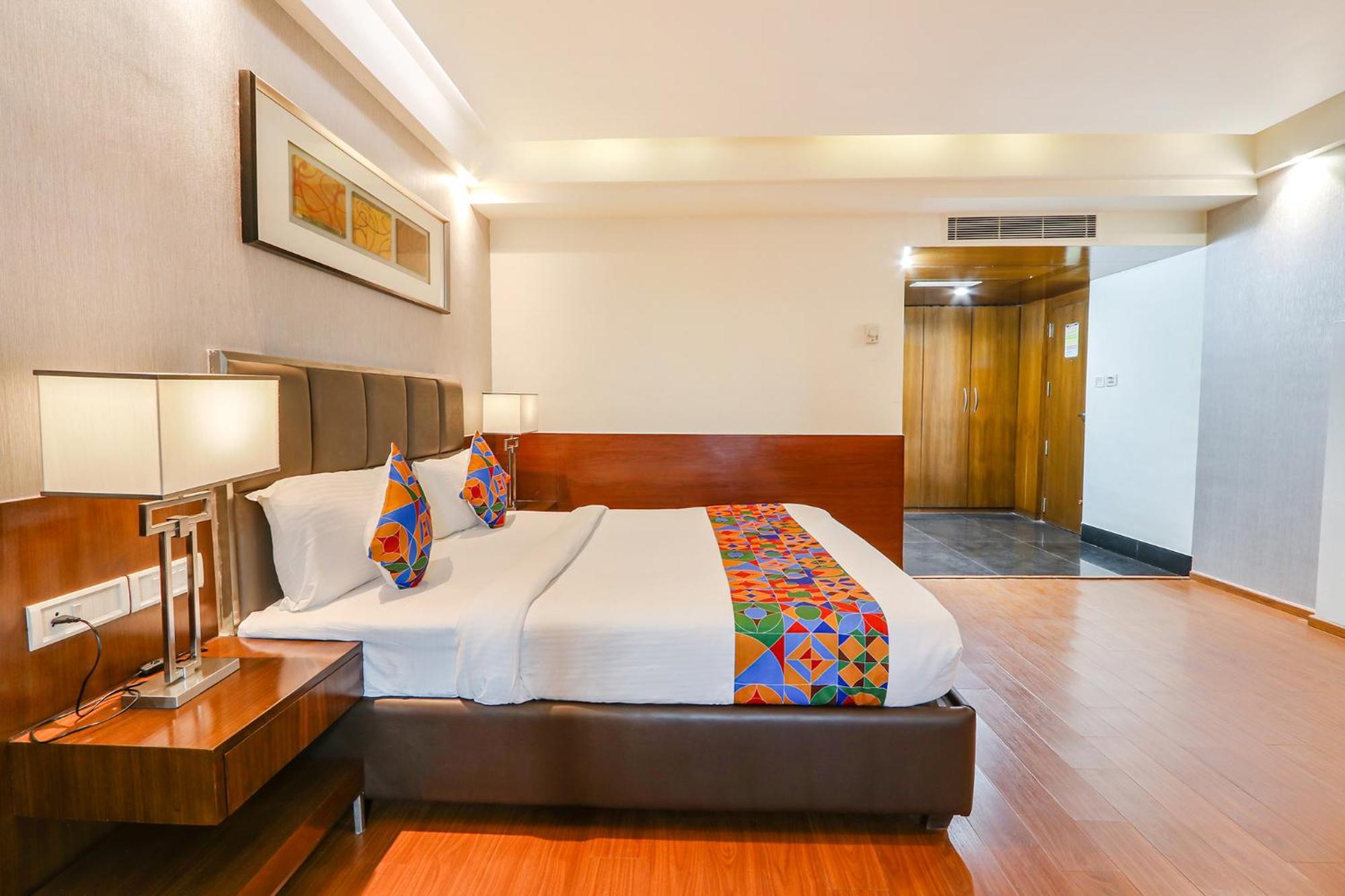 Fabhotel Prime Svm Grand - Banjara Hills Hyderabad Exteriör bild